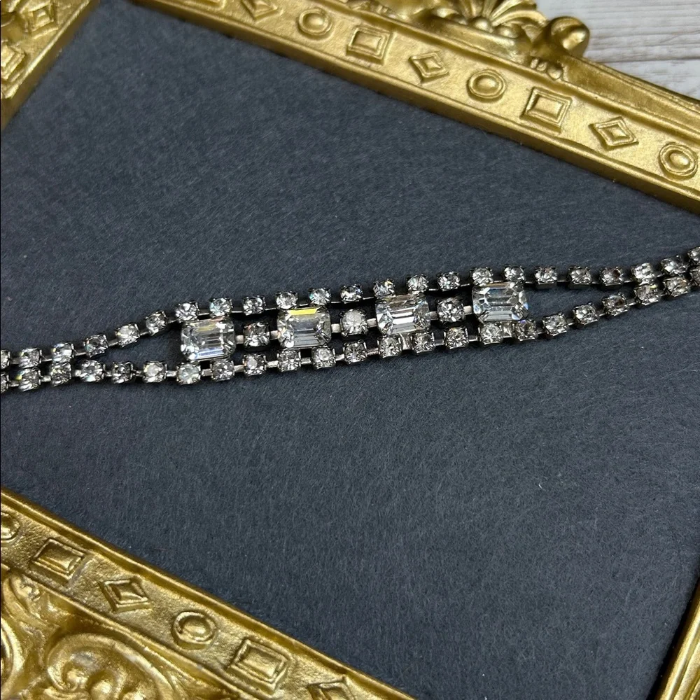 Bling Alert!!! Vintage Silver Rhinestone Bracelet